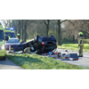 Auto over de kop Venhuizen: bestuurder overleden