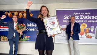 Fotouitreiking DEEN klantvriendelijkste supermarkt van Nederland