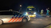 Auto tegen boom geknald op de IJsselweg4