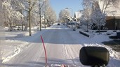Besneeuwde straat