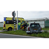 Auto's botsen bij Zwaagdijk, bestuurder naar ziekenhuis gebracht