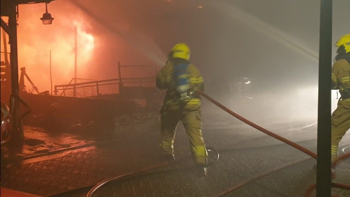 Brand aan Hoefblad in Zwaag1
