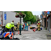 Fietser klem onder vrachtwagen bij ongeval in Hoorn