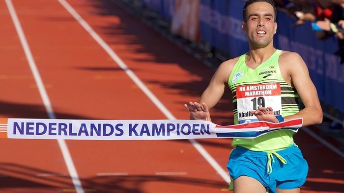 Khalid Choukoud tijdens TCS Amsterdam Marathon