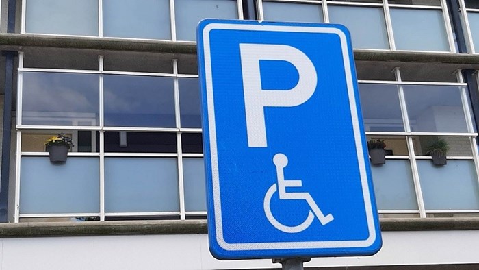 Invaliden parkeerplaats