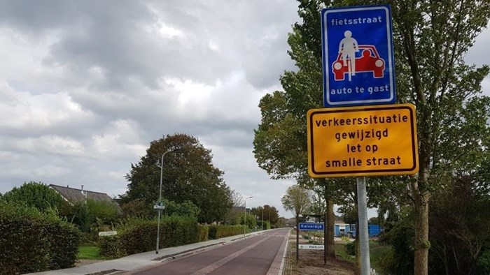 Fietsstraat Kalverdijk Tuitjenhorn